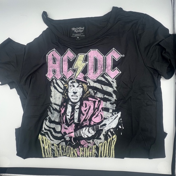 AC/DC The Razors Edge Tour Cold Shoulder Tee WMN T-Shirt NEW SIZES SM & MEDIUM - Picture 3 of 9